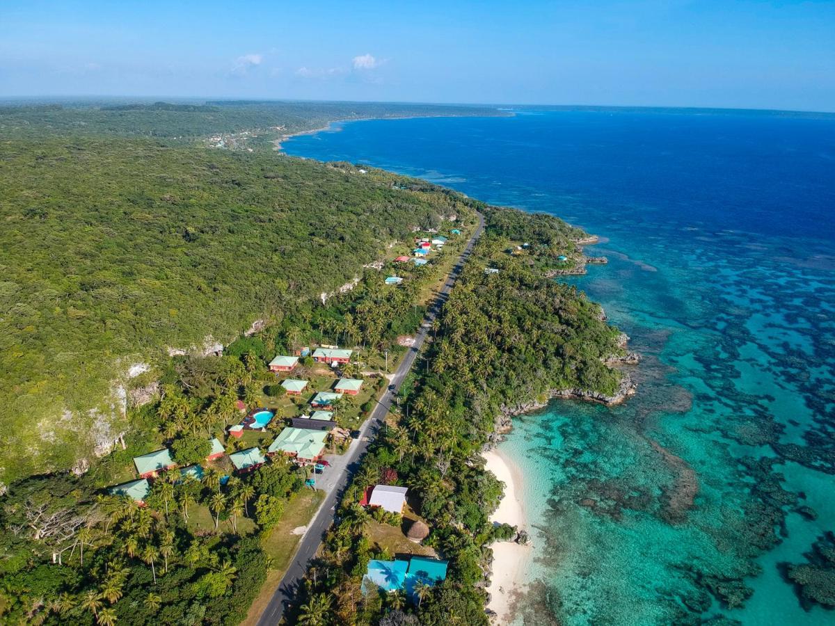 Hotel Oasis De Kiamu Lifou Exteriör bild