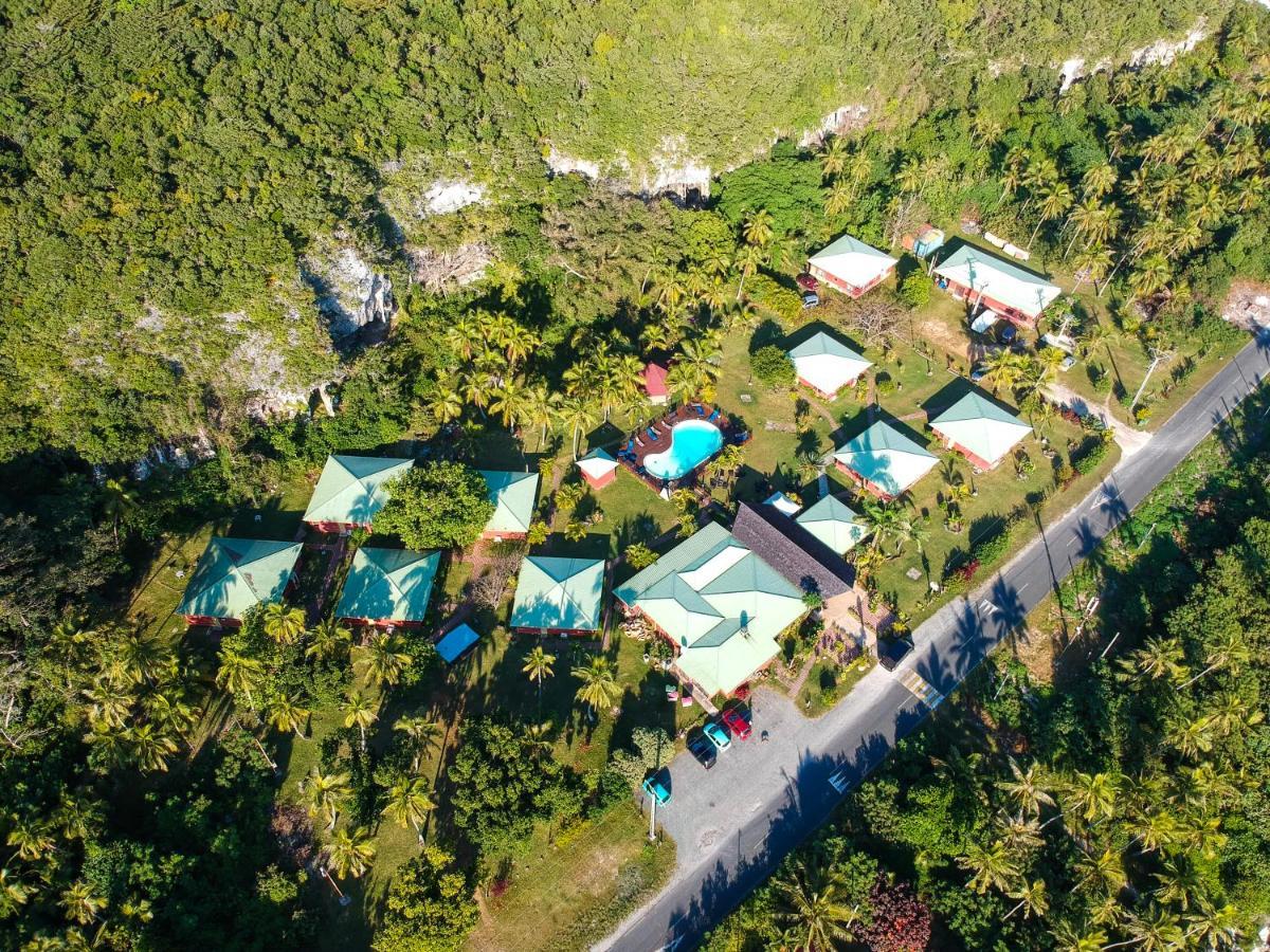 Hotel Oasis De Kiamu Lifou Exteriör bild