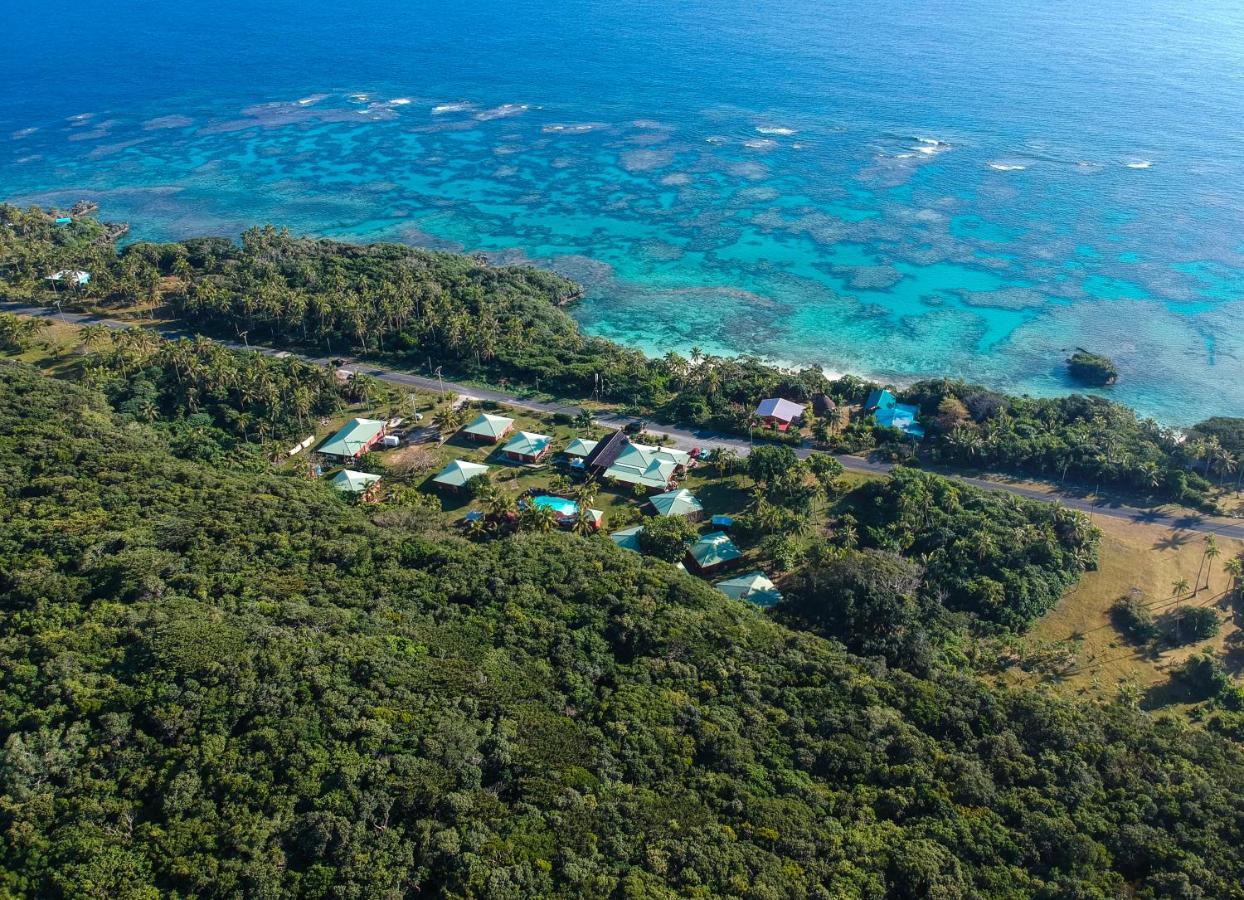 Hotel Oasis De Kiamu Lifou Exteriör bild
