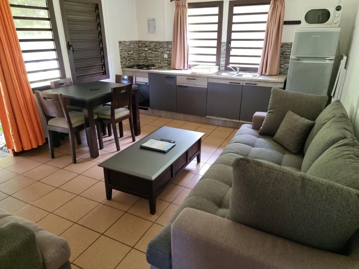 Hotel Oasis De Kiamu Lifou Exteriör bild